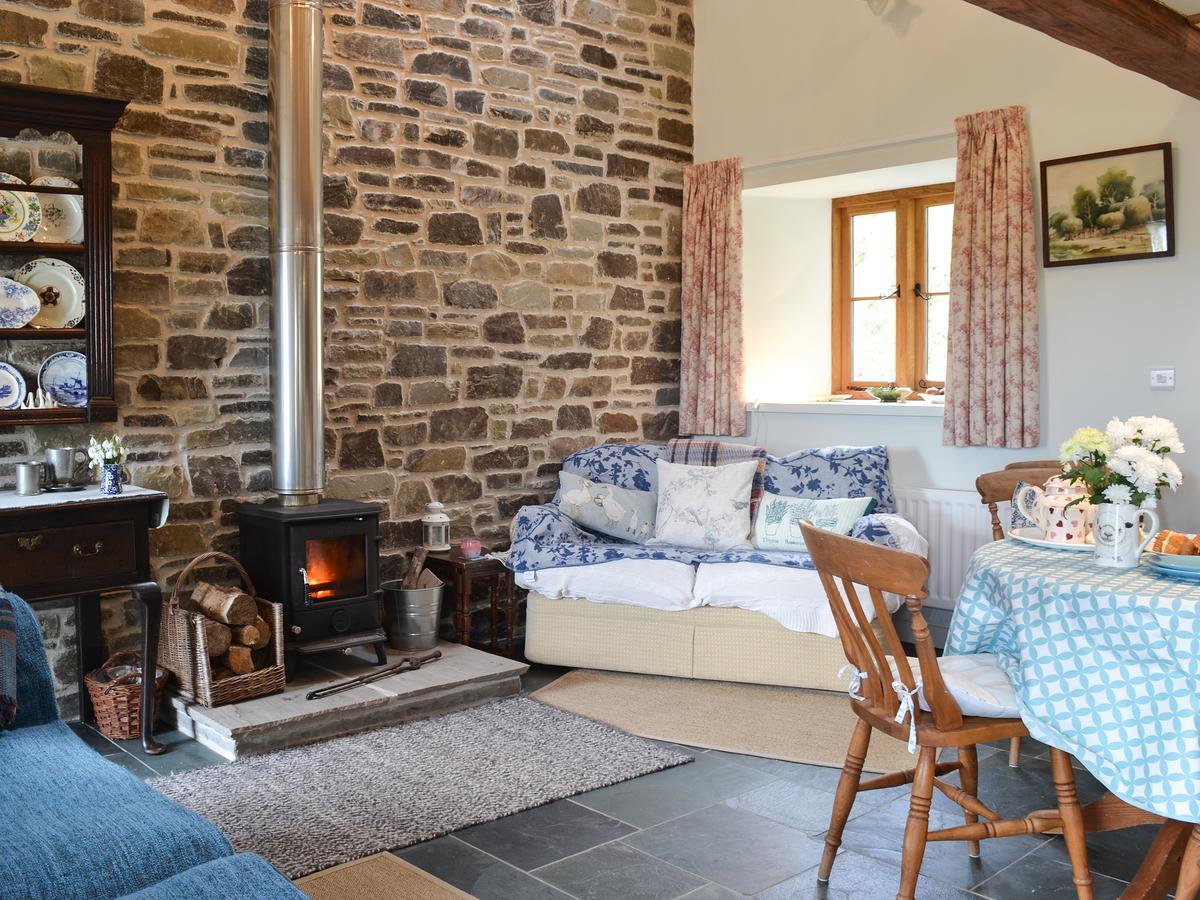 Swallow Barn Llanwrtyd Wells Εξωτερικό φωτογραφία
